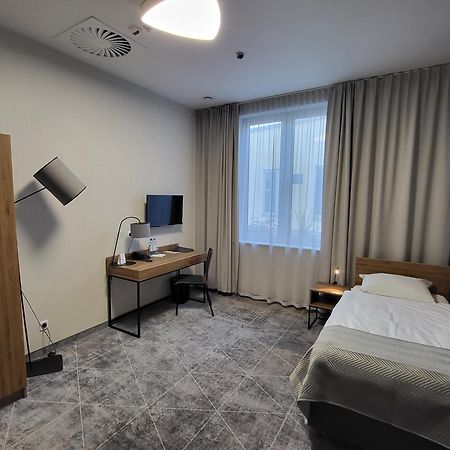 Hotel Centrum Болеславец Экстерьер фото