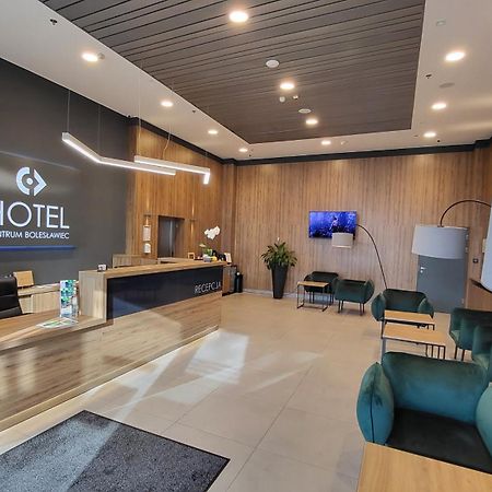 Hotel Centrum Болеславец Экстерьер фото